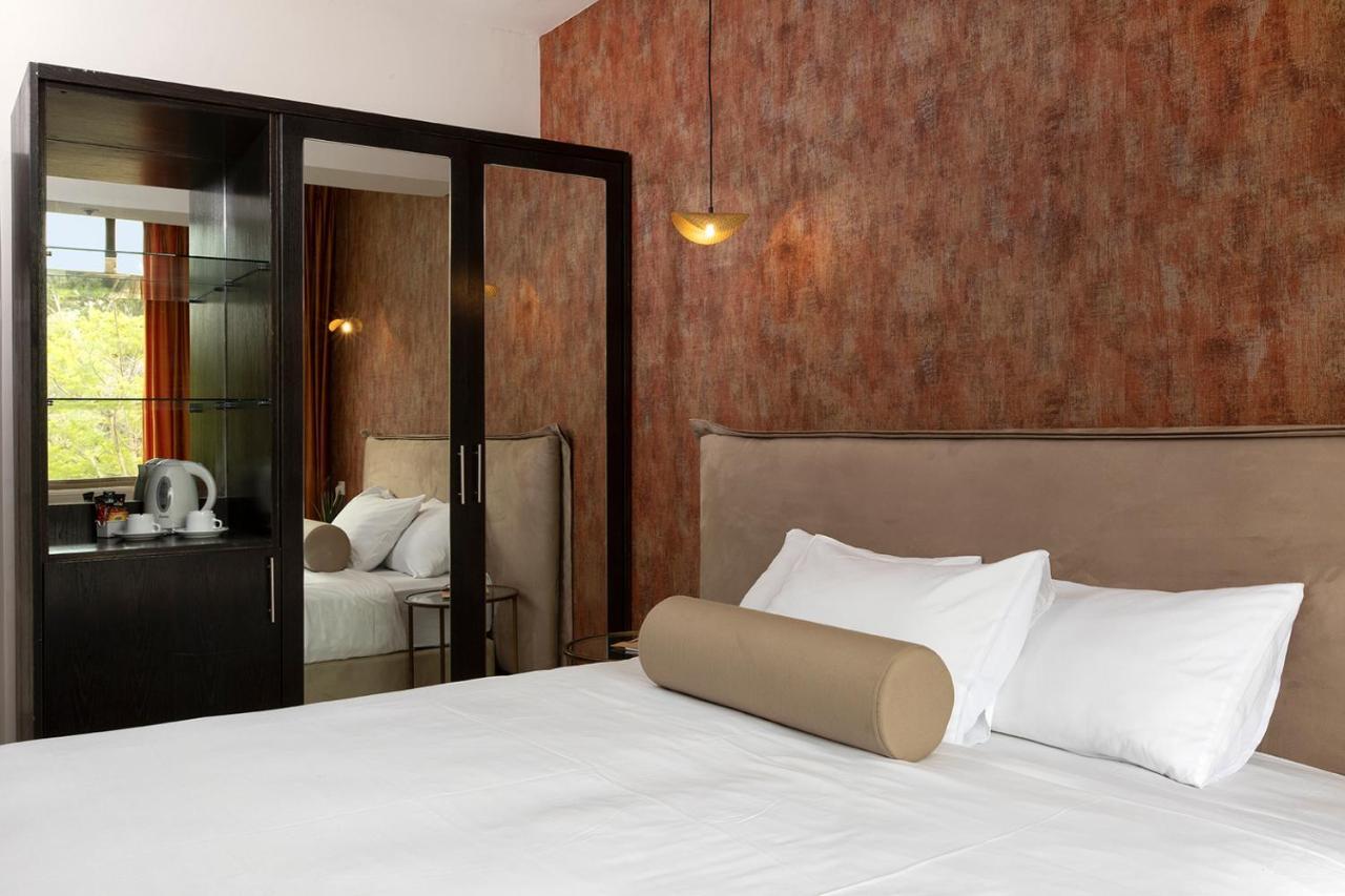 Eden Inn Zikhron Ya'akov Exteriör bild