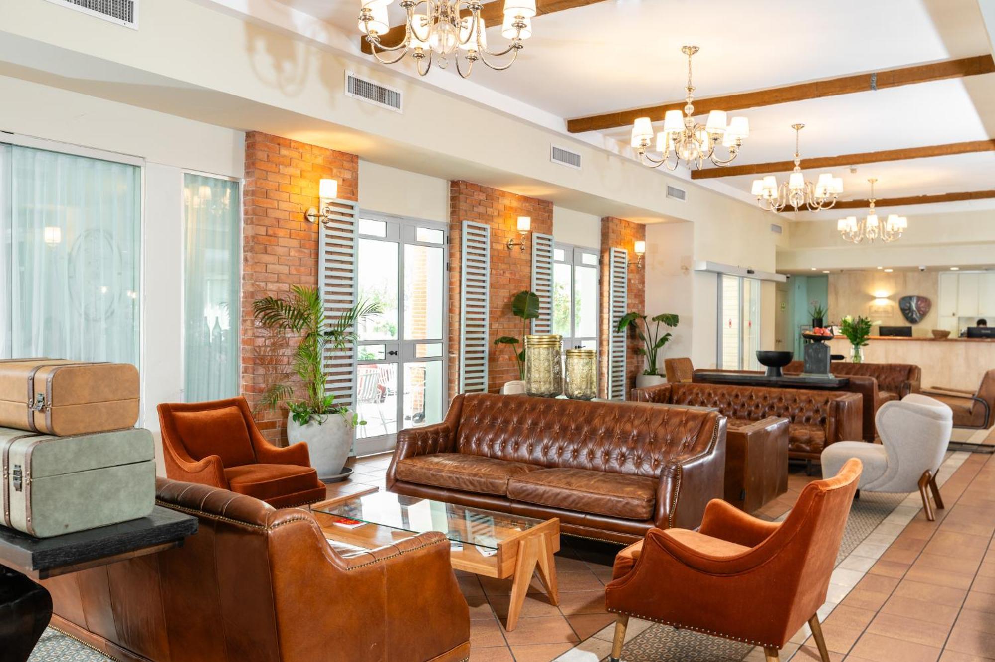 Eden Inn Zikhron Ya'akov Exteriör bild